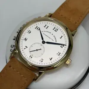 A. Lange & Söhne A. Lange & Söhne 1815 206.021 36mm Yellow gold Silver