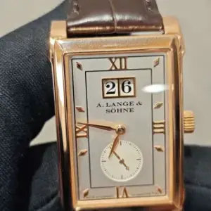 A. Lange & Söhne A. Lange & Söhne Cabaret 107.021 36.3mm Yellow gold Champagne