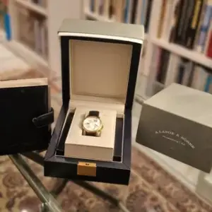 A. Lange & Söhne A. Lange & Söhne Lange 1 101.022 Yellow gold Silver