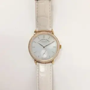 A. Lange & Söhne A. Lange & Söhne Saxonia 840.021 30mm Yellow gold Silver