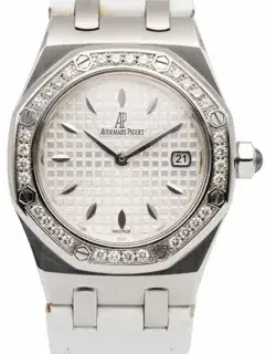 Audemars Piguet Audemars Piguet Royal Oak Lady 67601ST 33mm Stainless steel White
