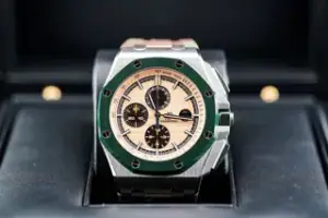 Audemars Piguet Audemars Piguet Royal Oak Offshore 26400SO.OO.A054CA.01 44mm Stainless steel Beige