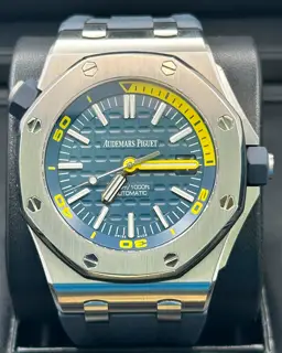 Audemars Piguet Audemars Piguet Royal Oak Offshore Diver 15710ST.OO.A027CA.01 42mm Stainless steel Blue
