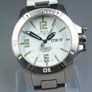 Ball Watch Ball Engineer Hydrocarbon DM2036A 44mm Stainless steel White