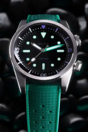 Baltic Aquascaphe Dual-Crown