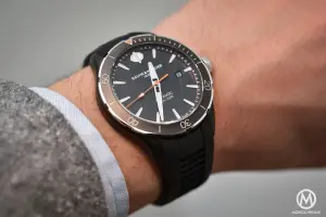 Baume & Mercier Clifton Club
