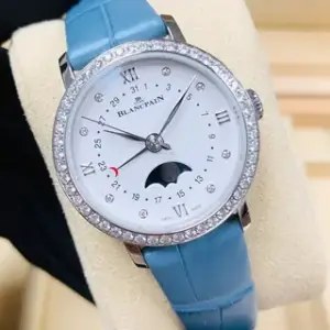 Blancpain Blancpain Quantième Phases de Lune 6106 4628 95A 29mm Stainless steel White
