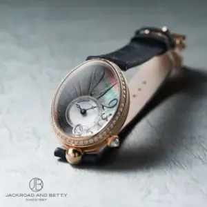 Breguet Breguet Reine de Naples 8918BR/5T/964/D00D3L 28.5mm Rose gold