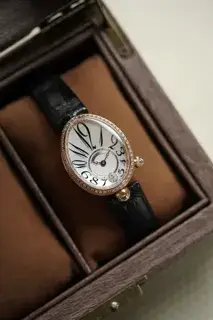 Breguet Breguet Reine de Naples 8918BR 28.45mm Rose gold