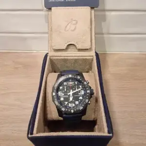 Breitling Breitling Endurance Pro X82310D51B1S1 44mm Carbon fiber Black