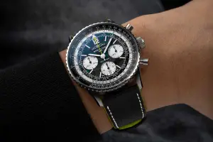 Breitling Navitimer B01 Chronograph 43 Aston Martin Aramco Formula One Team