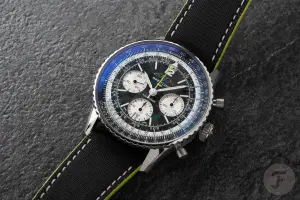 Breitling Navitimer B01 Chronograph 43 Aston Martin Formula One Team