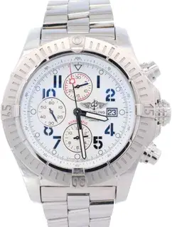 Breitling Breitling Avenger A13370 Stainless steel White