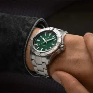 Breitling Breitling Avenger A17328101L1A1 42mm Stainless steel Green