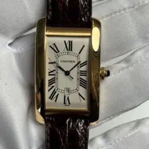 Cartier Cartier Tank Americaine W2603156 26mm Yellow gold Silver