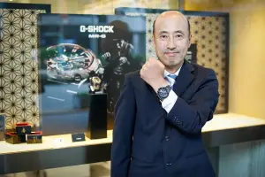 Casio G-SHOCK MR-G MRG-B2100B-1A