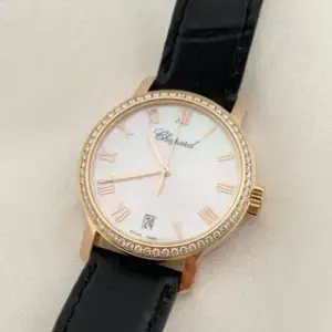 Chopard Chopard Classic 134200-5001 33mm Rose gold White
