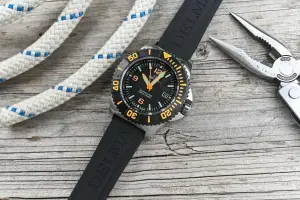 Delma Blue Shark IV