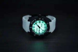 Doxa SUB300 Carbon Whitepearl