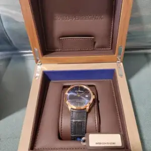 Girard-Perregaux Girard-Perregaux 1966 49525-52-432-BB4A 38mm Rose gold Blue