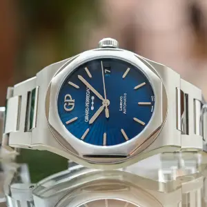 Girard-Perregaux Laureato 42mm Aiiro
