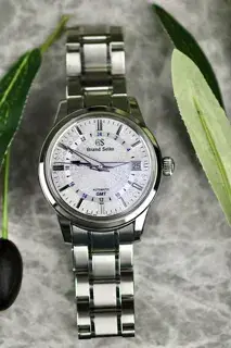 Grand Seiko Grand Seiko Elegance SBGM235 40mm Stainless steel Silver