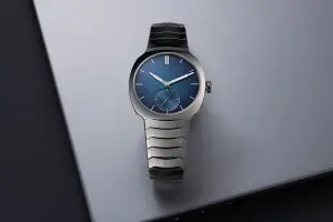 H. Moser & Cie. Streamliner Small Seconds Blue Enamel