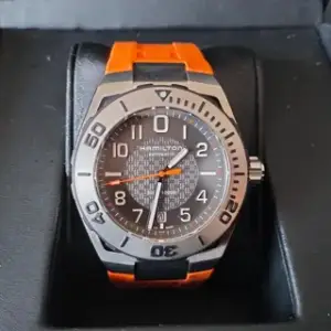 Hamilton Hamilton Khaki Navy H78615985 42mm Stainless steel Black