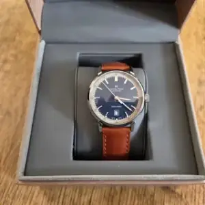 Hamilton Hamilton American Classic H38425540 40mm Stainless steel Blue