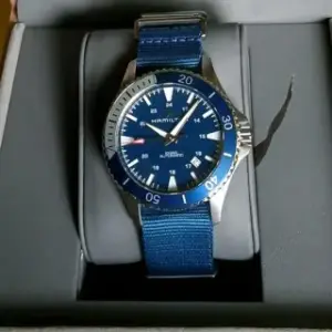 Hamilton Hamilton Khaki Navy H82345941 40mm Stainless steel Blue