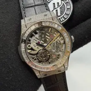 Hublot Hublot Classic Fusion Ultra-Thin 545.NX.0170.LR.0904 42mm Titanium Skeletonized