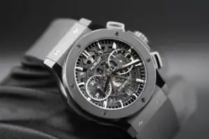 Hublot Hublot Classic Fusion 525.cm.0170.rx 45mm Ceramic Black