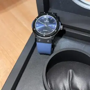 Hublot Hublot Classic Fusion 542.CM.7170.RX 42mm Ceramic Blue