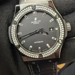 Hublot Hublot Classic Fusion 542.CM.1170.LR.1104 42mm Ceramic Black