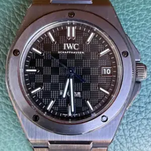 IWC IWC Ingenieur IW338903 42mm Ceramic Black