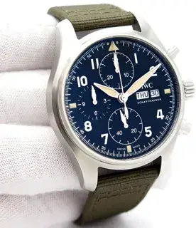 IWC IWC Pilots Watch IW3879-01 41.1mm Stainless steel Black