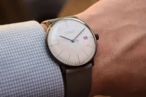 Junghans max bill Automatic 100 Jahre Bauhaus