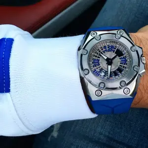 Linde Werdelin Oktopus BluMoon