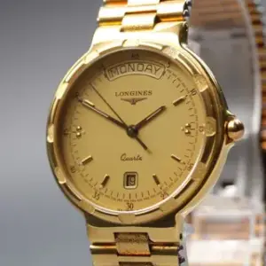 Longines Longines Conquest L163.2 33mm Stainless steel Golden