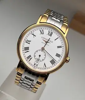 Longines Longines Presence L4.805.2.11.7 38.5mm Stainless steel White