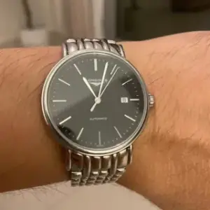 Longines Longines Presence L49224526 40mm Stainless steel Black