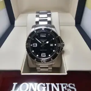 Longines Longines HydroConquest L3.640.4.56.6 39mm Stainless steel Black