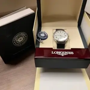 Longines Longines Presence L49054112 40mm Stainless steel White