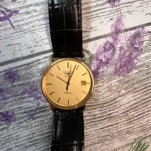 Longines Longines Presence L150.4 33mm Yellow gold Golden