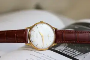 Longines Longines La Grande Classique 68274 35mm Yellow gold Silver