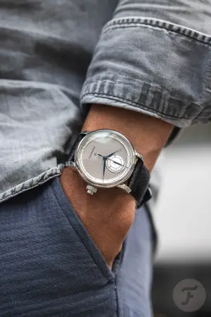 Louis Erard Le Chronographe Monopoussoir Louis Erard × Massena LAB