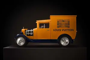 Louis Vuitton Camionnette
