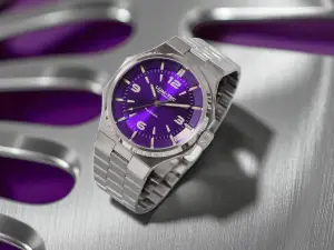 LUM-TEC Eclipse E4