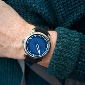 MING 17.09 Blue