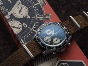 Nezumi Corbeau Chronograph